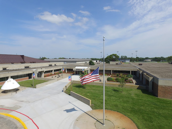 Apollo High School